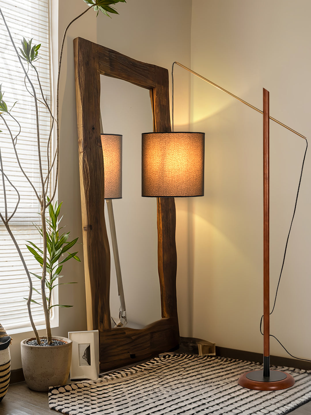 Archer Floor Lamp - Vakkerlight