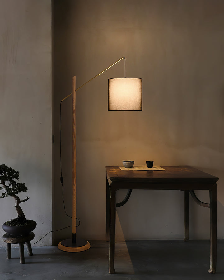 Archer Floor Lamp - Vakkerlight