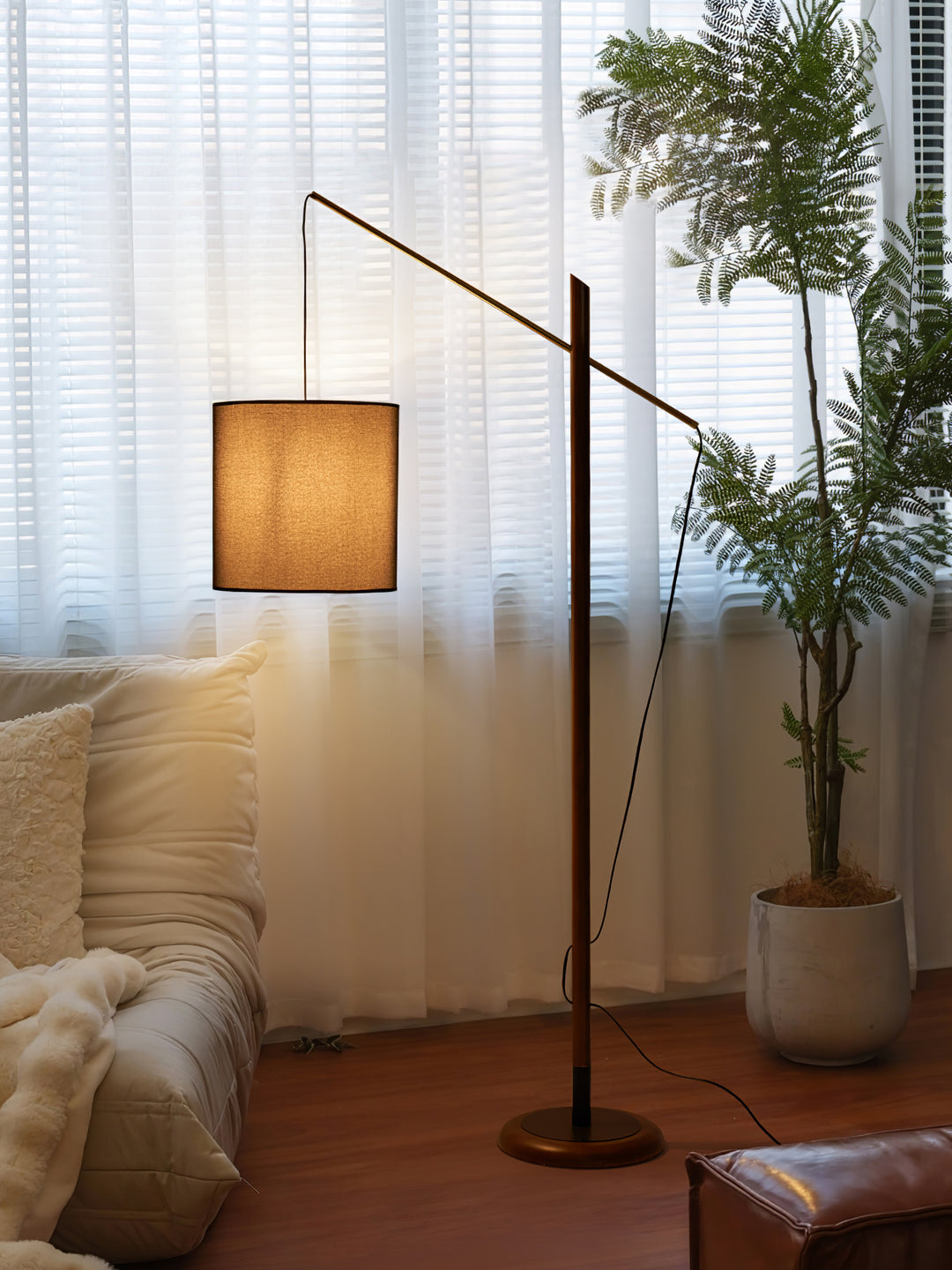 Archer Floor Lamp - Vakkerlight