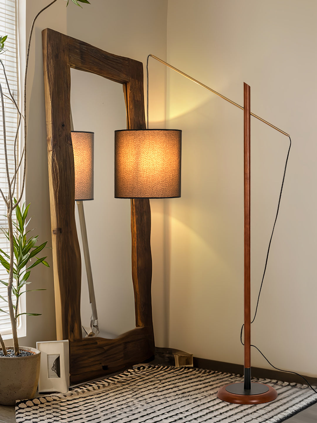 Archer Floor Lamp - Vakkerlight