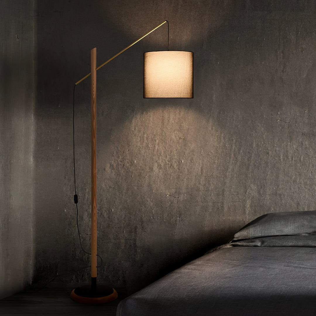 Archer Floor Lamp - Vakkerlight