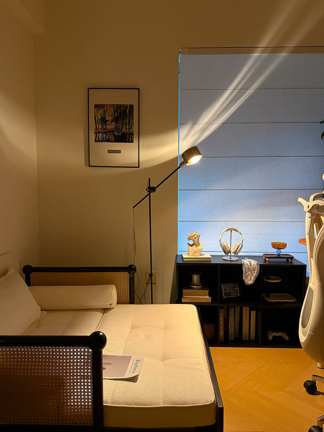 Arclen Adjustable Floor Lamp - Vakkerlight