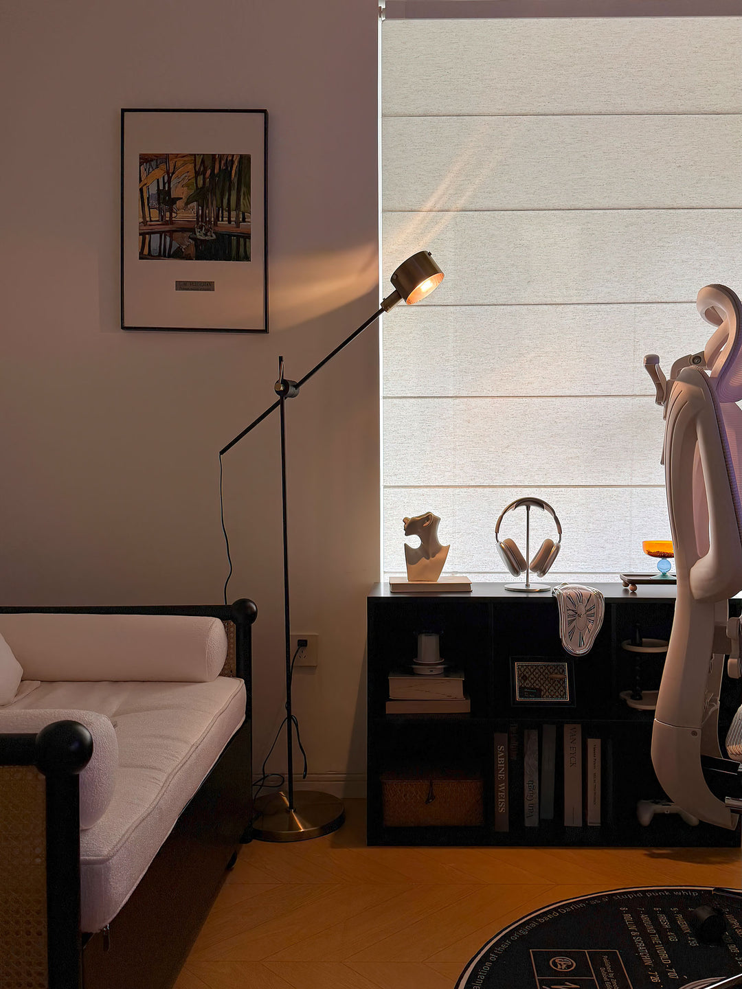Arclen Adjustable Floor Lamp - Vakkerlight