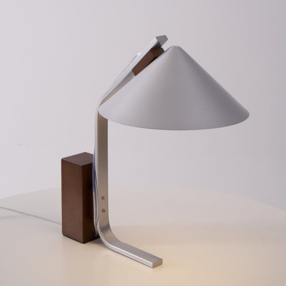 Arclune Desk Lamp - Vakkerlight
