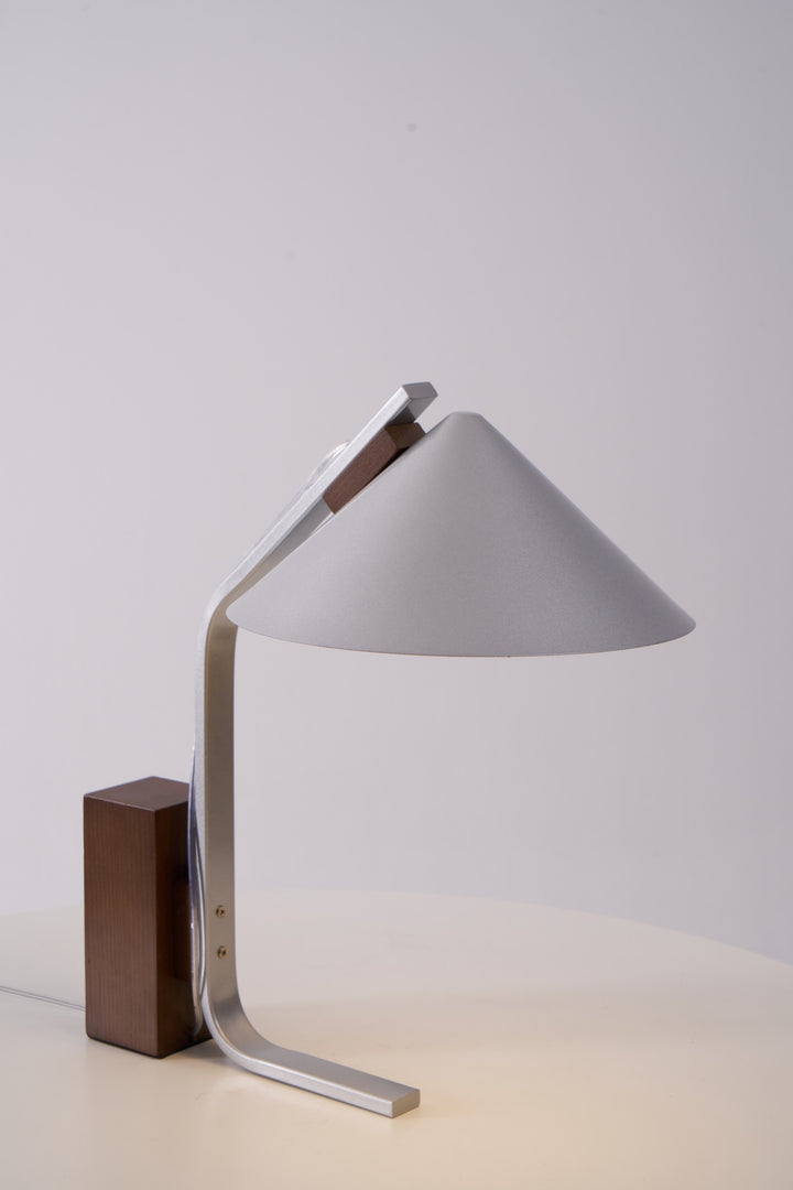Arclune Desk Lamp - Vakkerlight