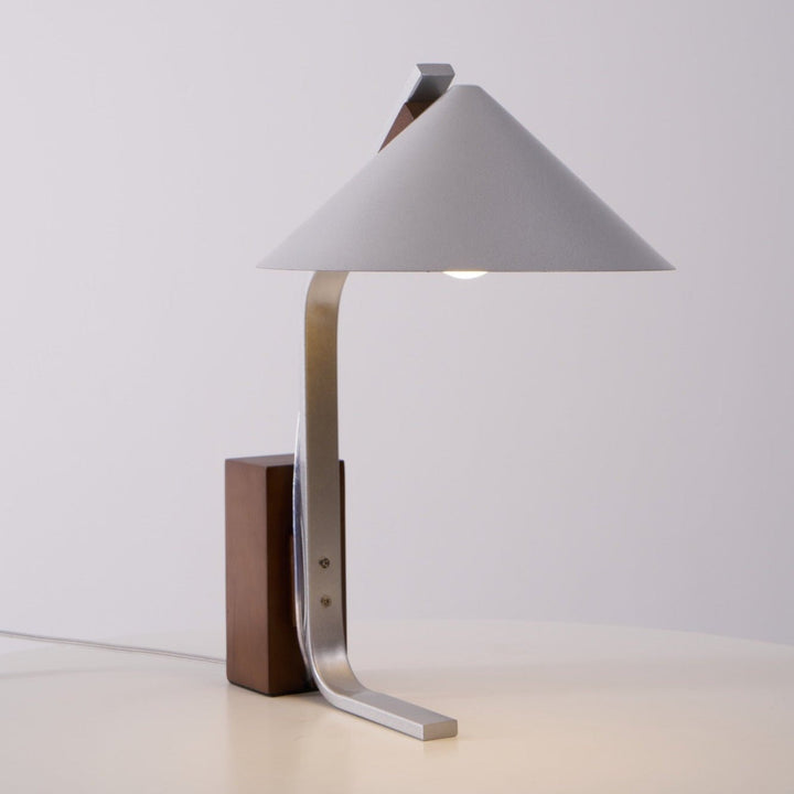 Arclune Desk Lamp - Vakkerlight