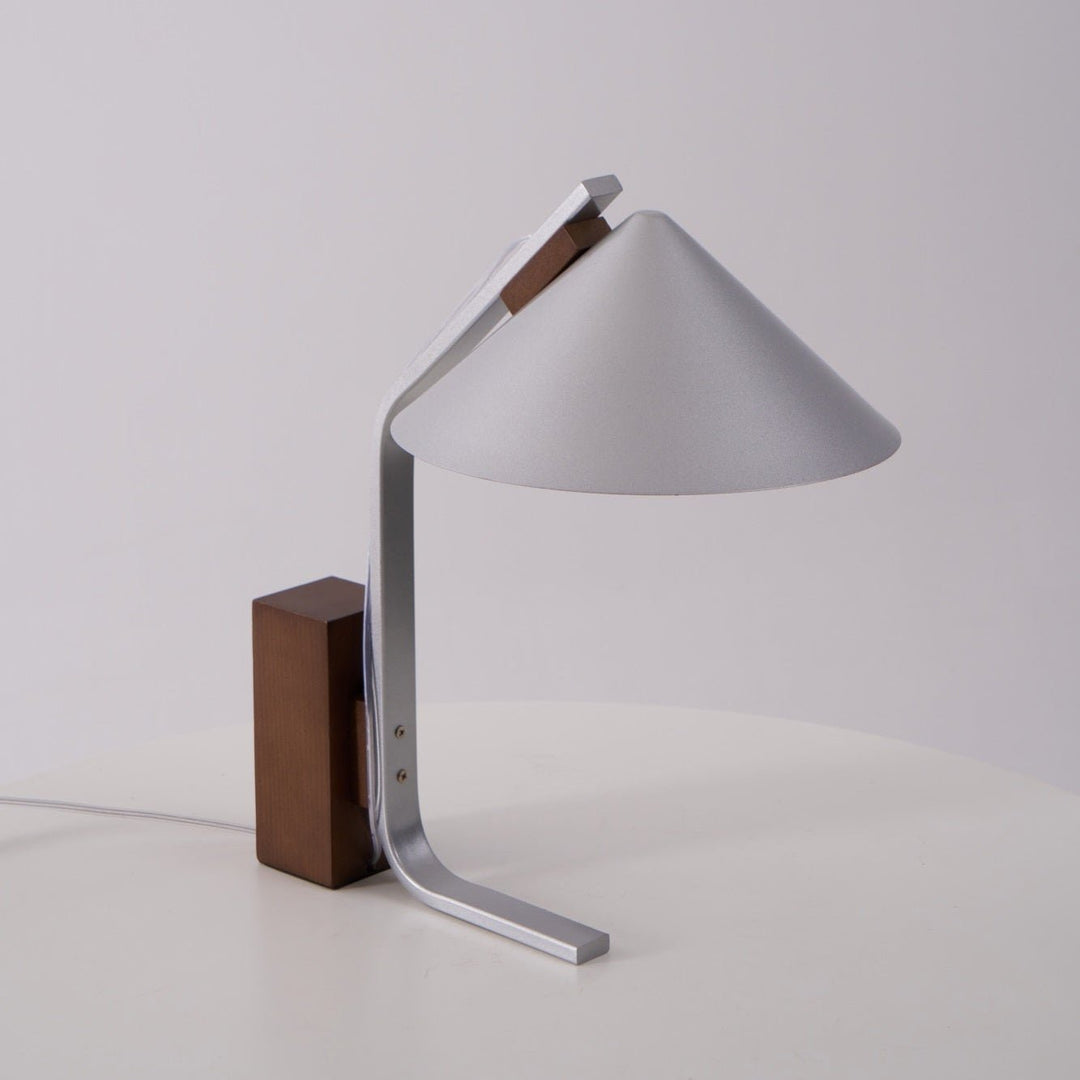 Arclune Desk Lamp - Vakkerlight