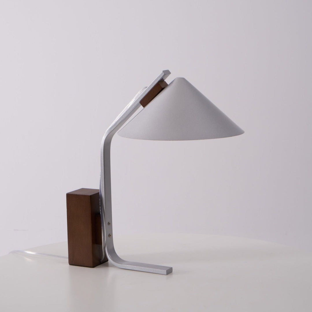 Arclune Desk Lamp - Vakkerlight