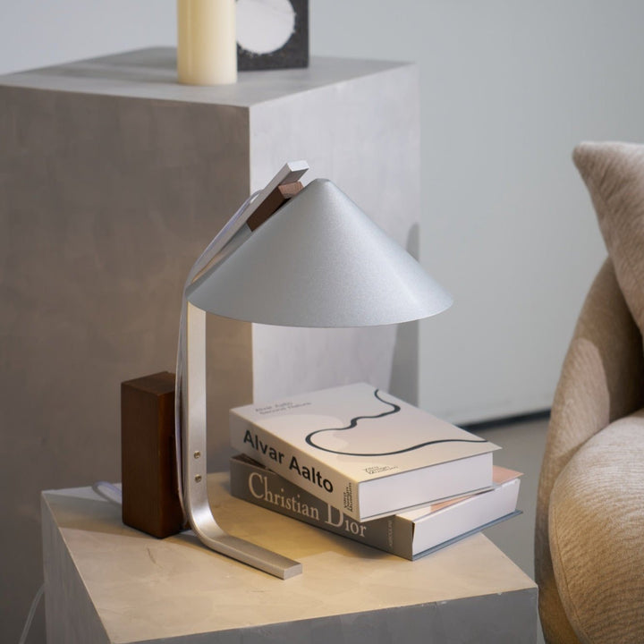 Arclune Desk Lamp - Vakkerlight