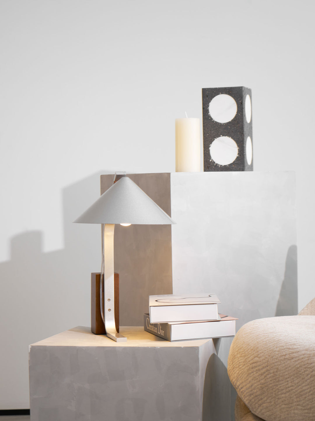 Arclune Desk Lamp - Vakkerlight