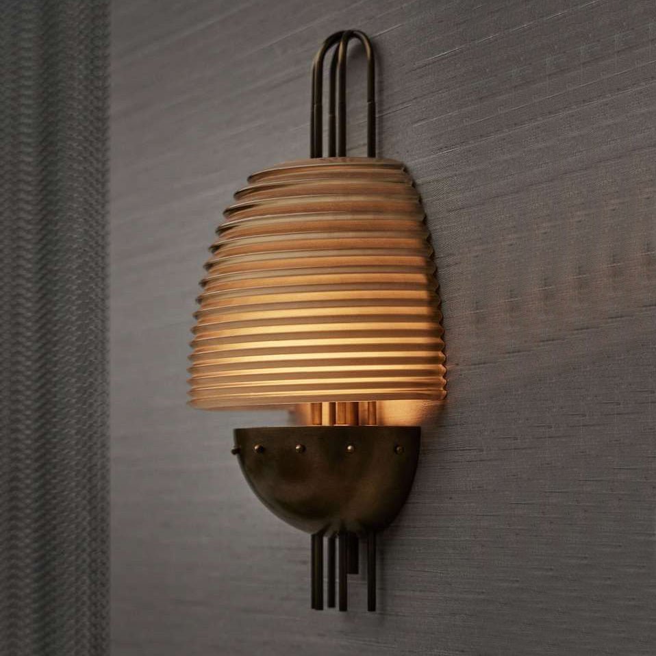 Arclune Ribbed Wall Lamp - Vakkerlight