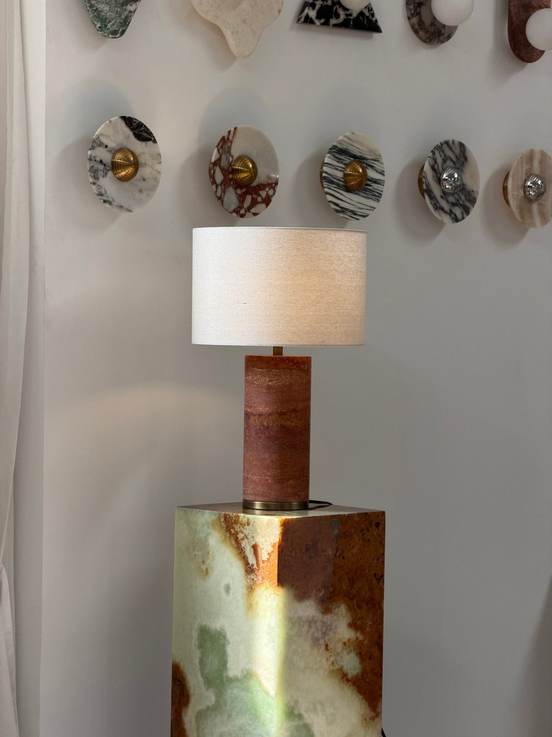 Aria Stone Table Lamp - Vakkerlight