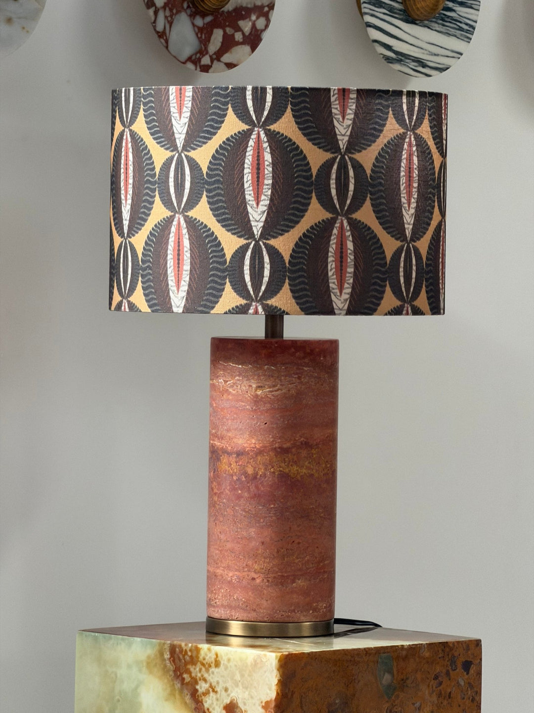 Aria Stone Table Lamp - Vakkerlight