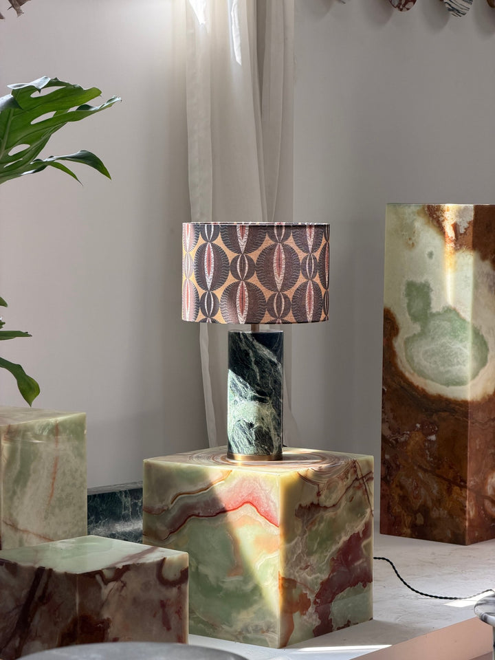 Aria Stone Table Lamp - Vakkerlight