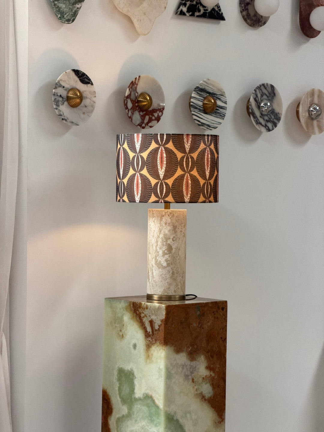 Aria Stone Table Lamp - Vakkerlight