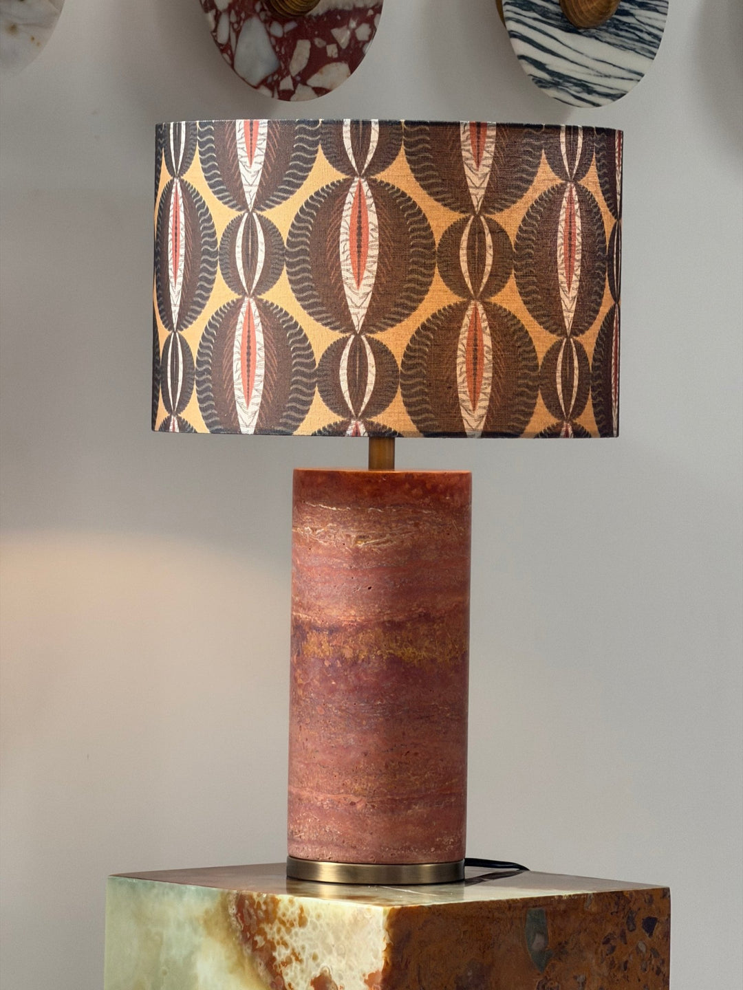Aria Stone Table Lamp - Vakkerlight