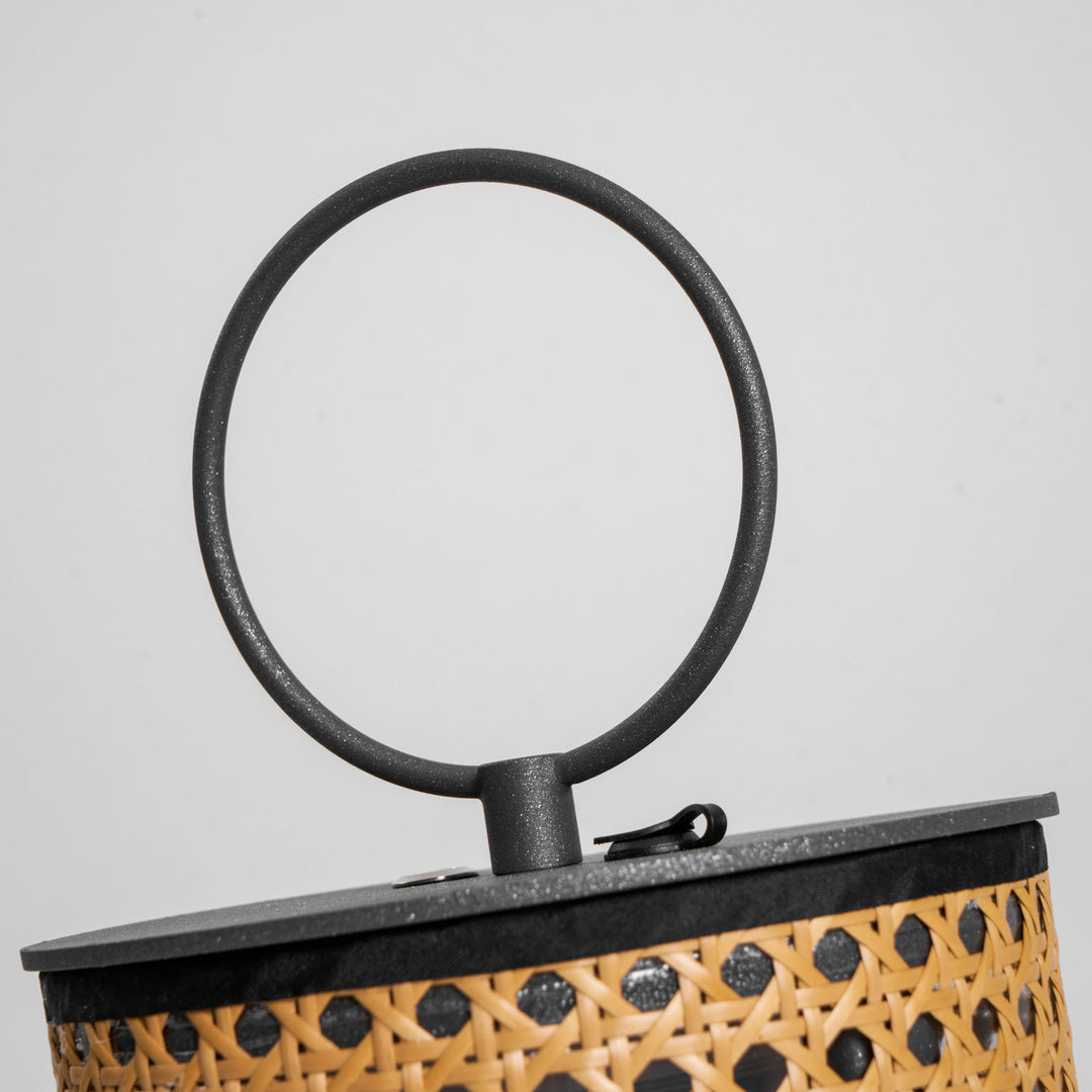 Arlette Solar Outdoor Lantern Lamp - Vakkerlight