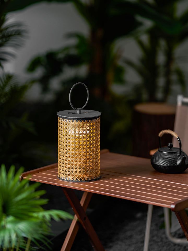 Arlette Solar Outdoor Lantern Lamp - Vakkerlight
