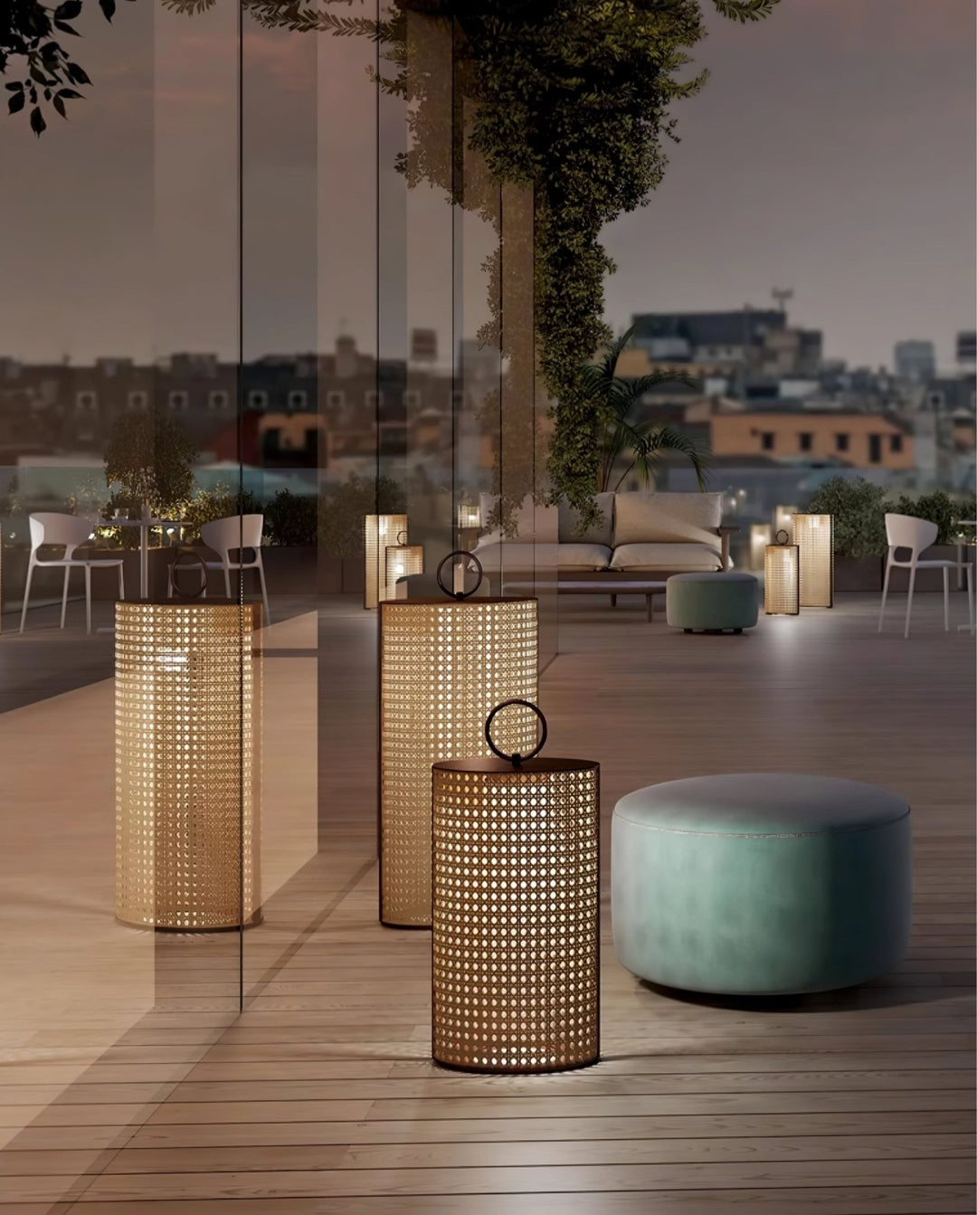 Arlette Solar Outdoor Lantern Lamp - Vakkerlight