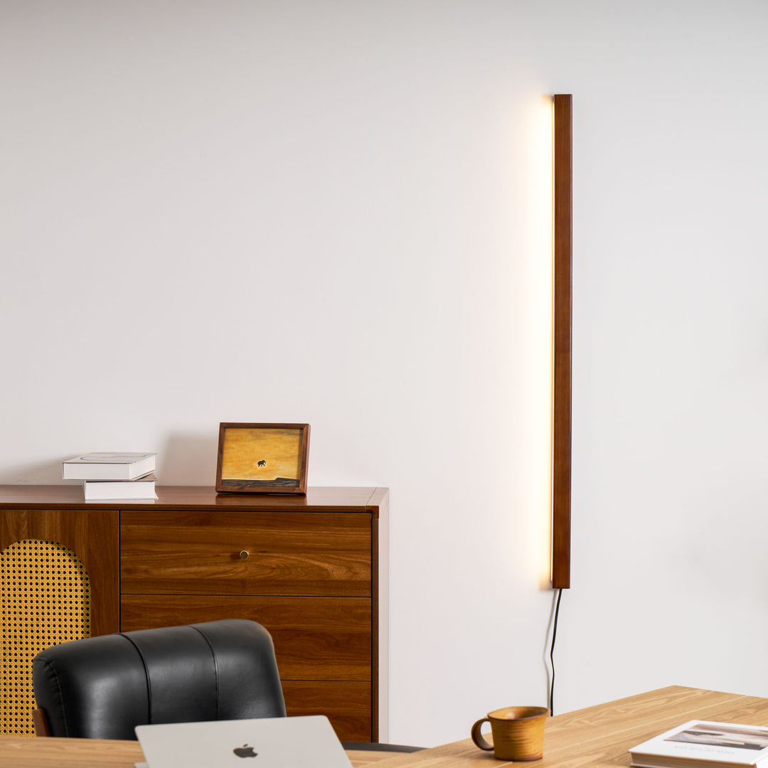 Arlo Linear Wood Plug - in Wall Light - Vakkerlight