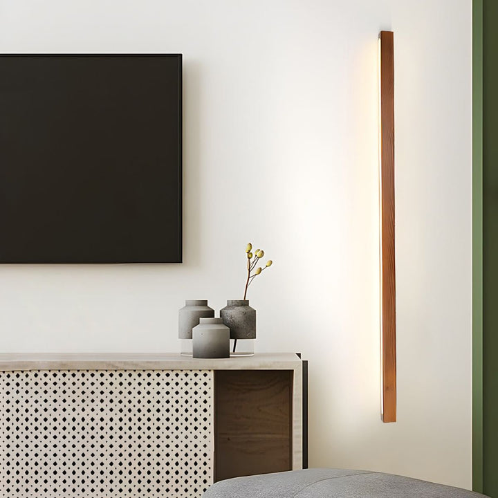 Arlo Linear Wood Wall Light - Vakkerlight