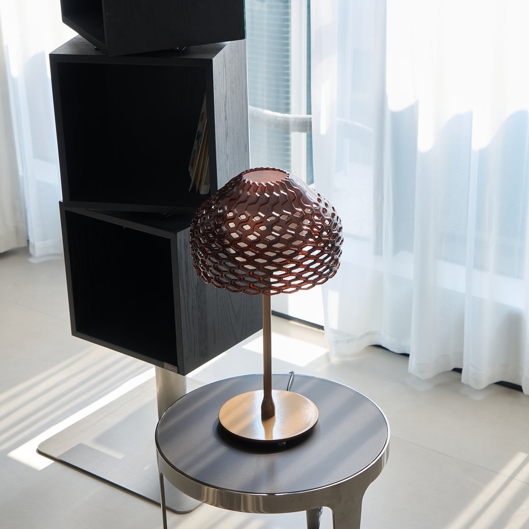 Armadillo Table Lamp - Vakkerlight