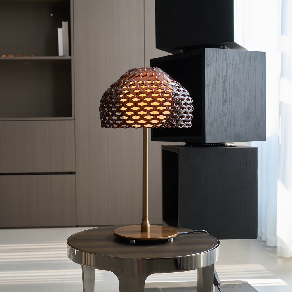 Armadillo Table Lamp - Vakkerlight