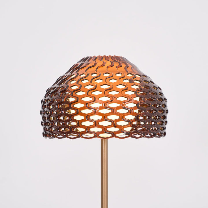 Armadillo Table Lamp - Vakkerlight