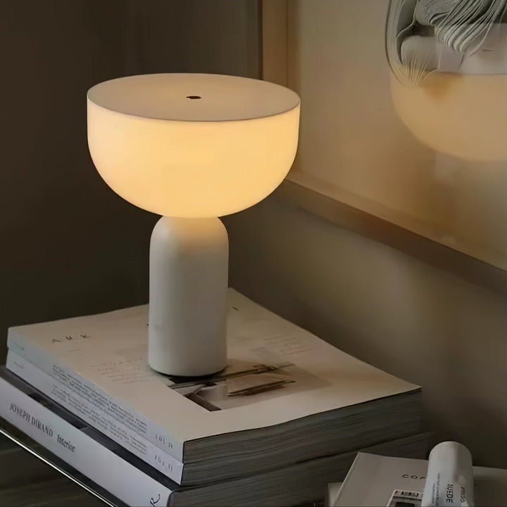 Arno Sphere Marble Table Lamp - Vakkerlight