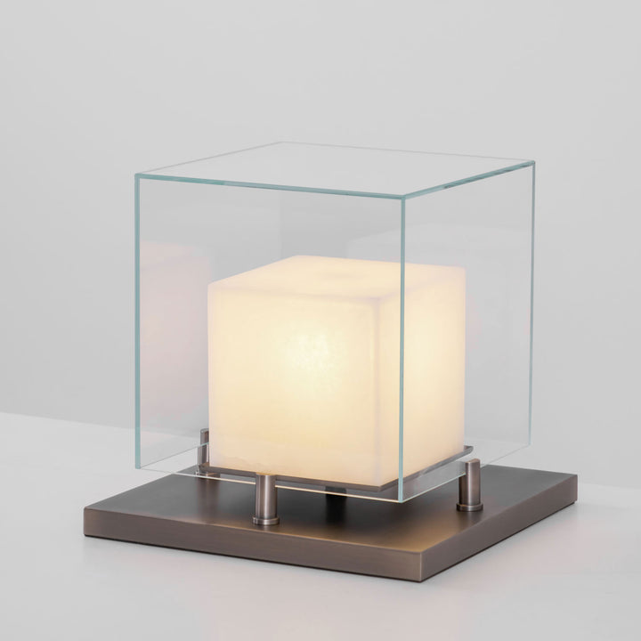 Arqra Alabaster Table Lamp - Vakkerlight