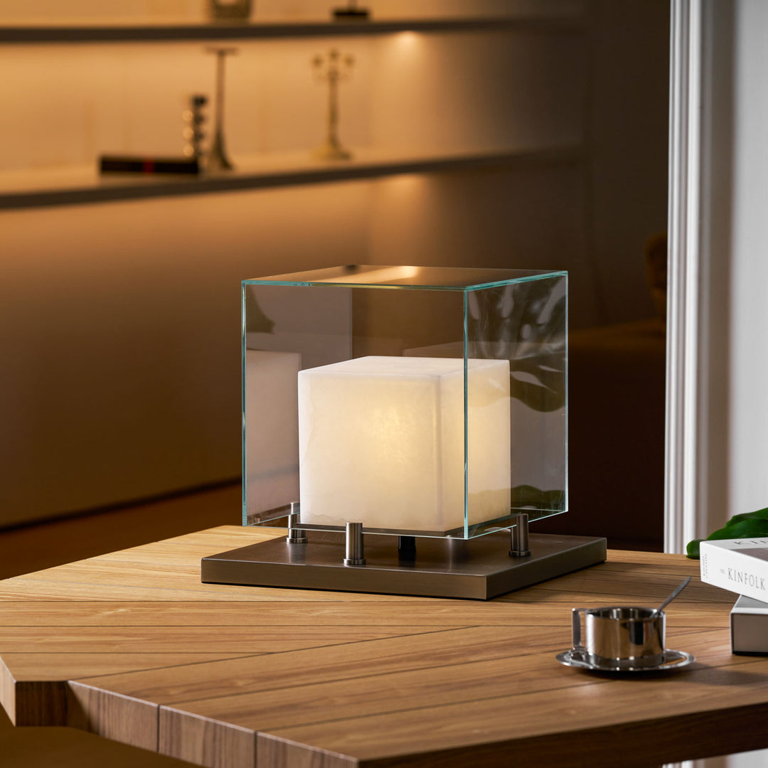 Arqra Alabaster Table Lamp - Vakkerlight