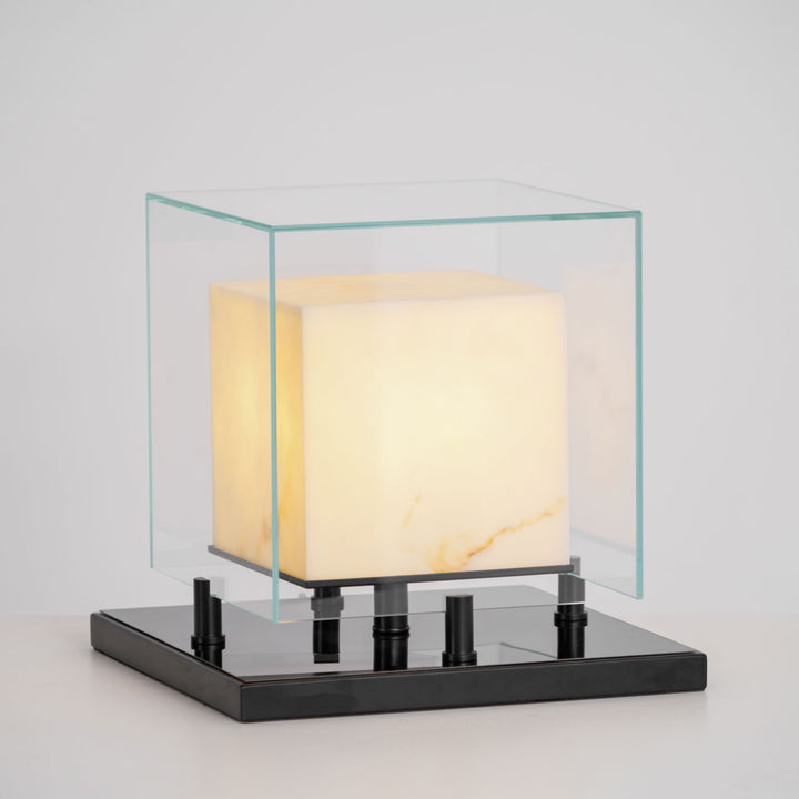 Arqra Alabaster Table Lamp - Vakkerlight
