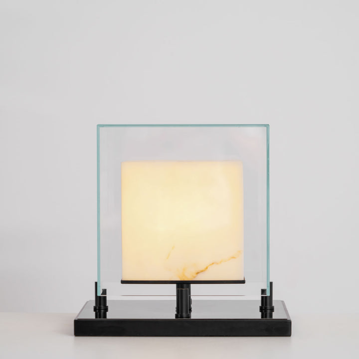 Arqra Alabaster Table Lamp - Vakkerlight