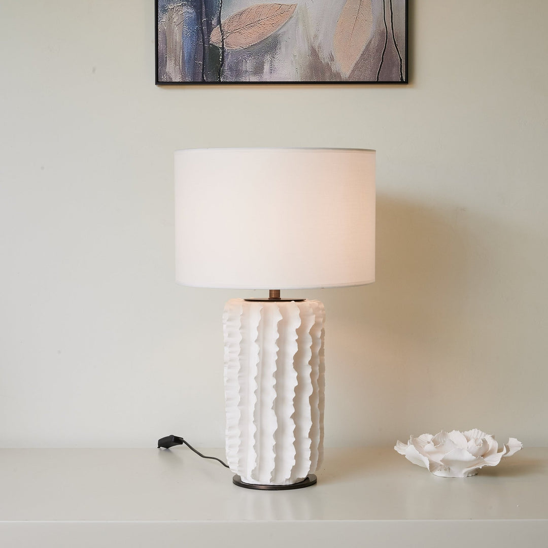 Arroyo Sculpted Ceramic Table Lamp - Vakkerlight