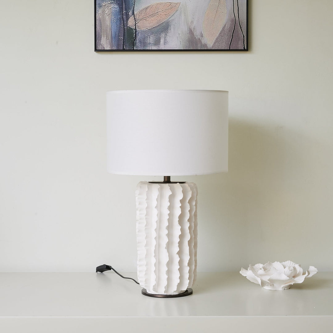 Arroyo Sculpted Ceramic Table Lamp - Vakkerlight