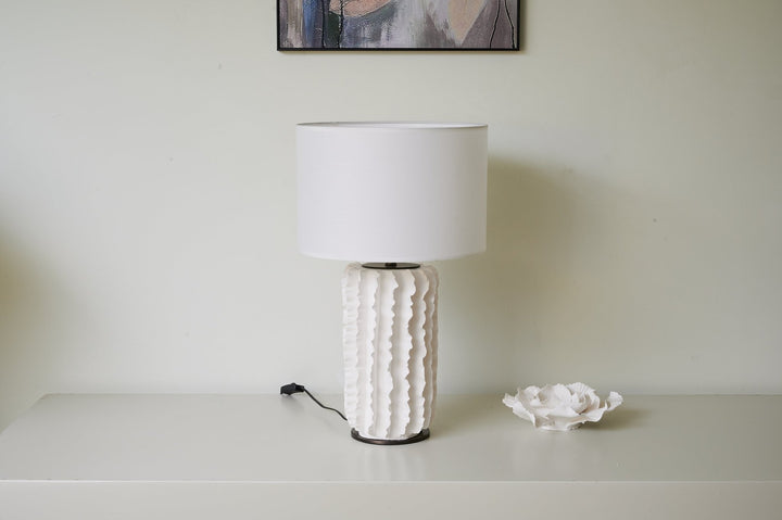 Arroyo Sculpted Ceramic Table Lamp - Vakkerlight