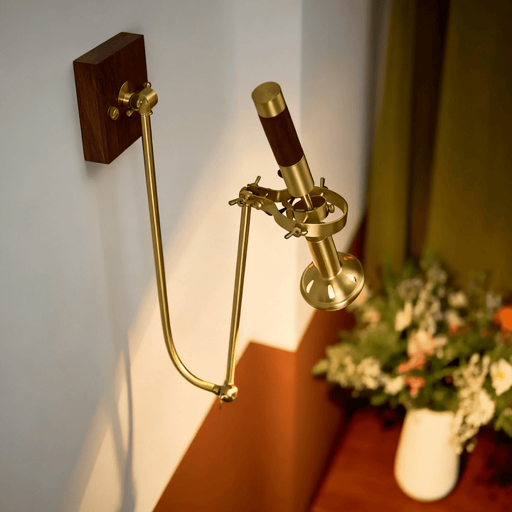 Articulated Wall Light - Vakkerlight