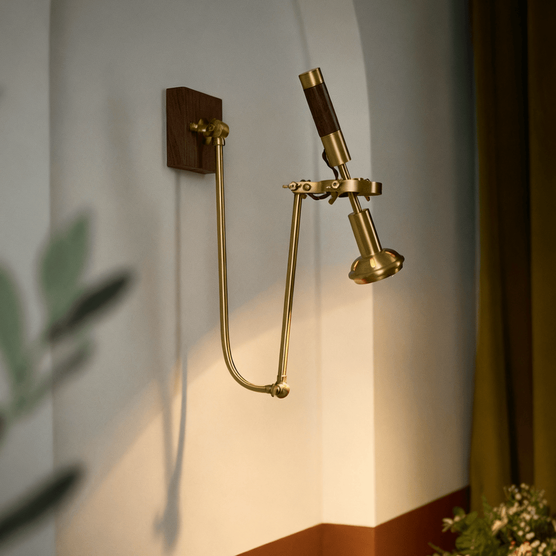 Articulated Wall Light - Vakkerlight