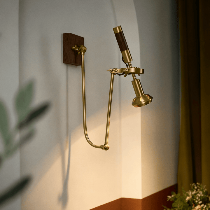 Articulated Wall Light - Vakkerlight