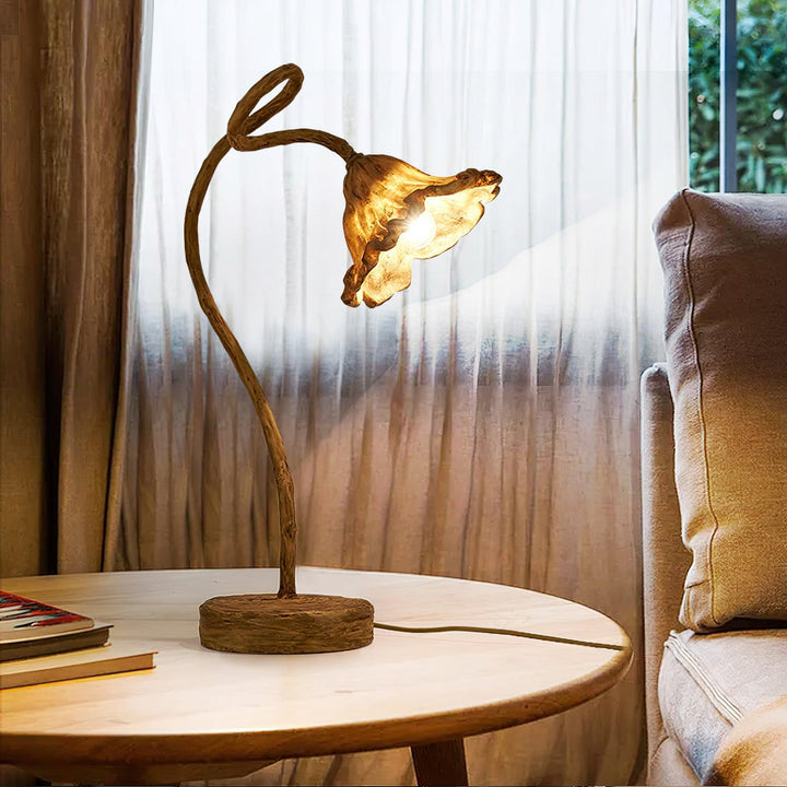 Artistic Lotus Leaf Table Lamp - Vakkerlight