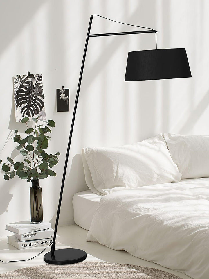 Arturo Floor Lamp - Vakkerlight