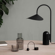 Arum Table Lamp - Vakkerlight