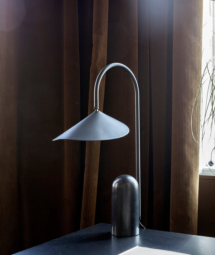 Arum Table Lamp - Vakkerlight