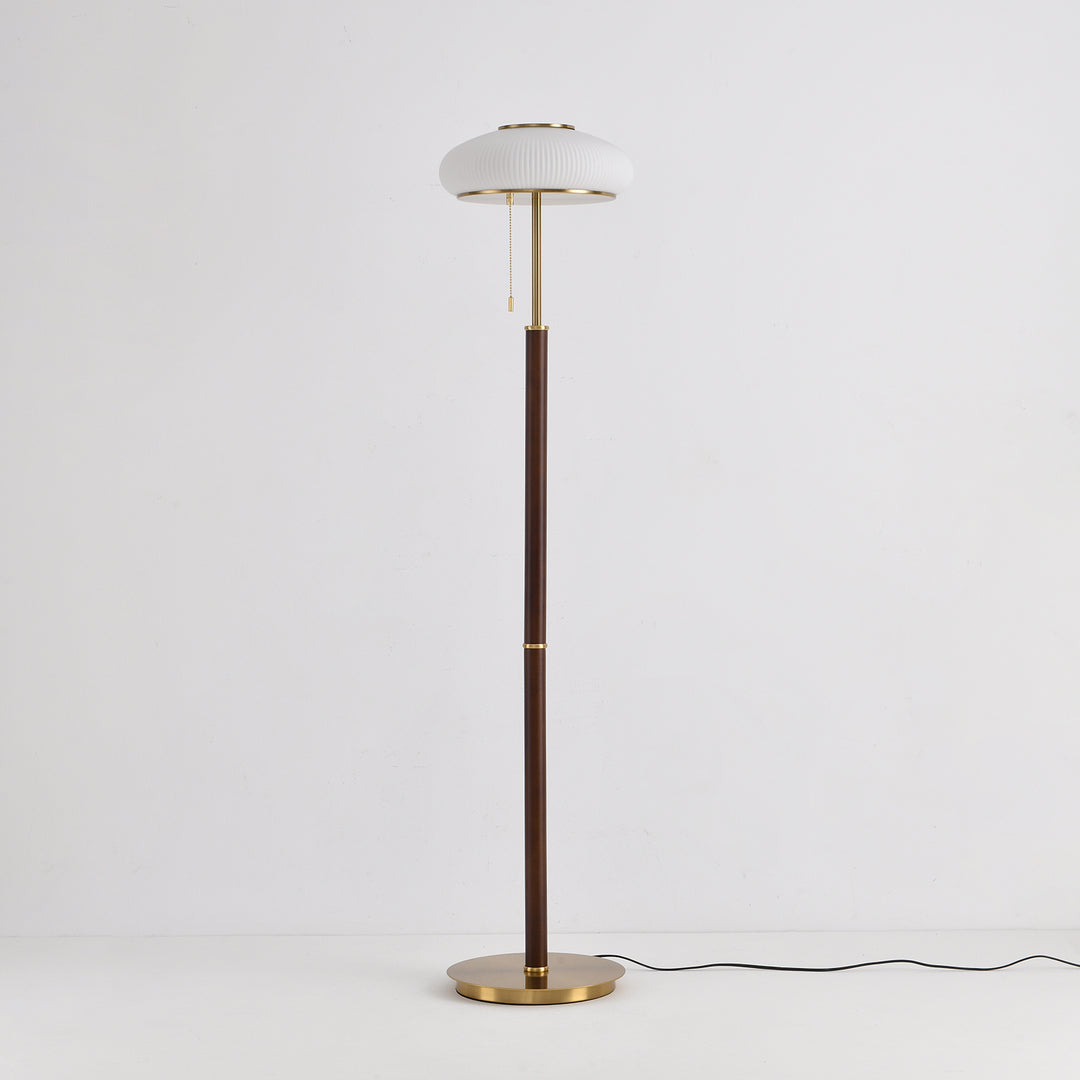 Arvia Floor Lamp - Vakkerlight