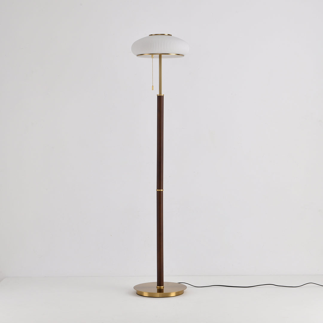 Arvia Floor Lamp - Vakkerlight
