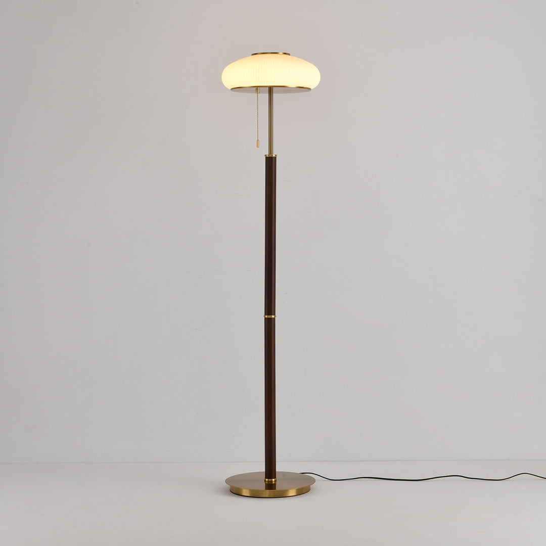 Arvia Floor Lamp - Vakkerlight