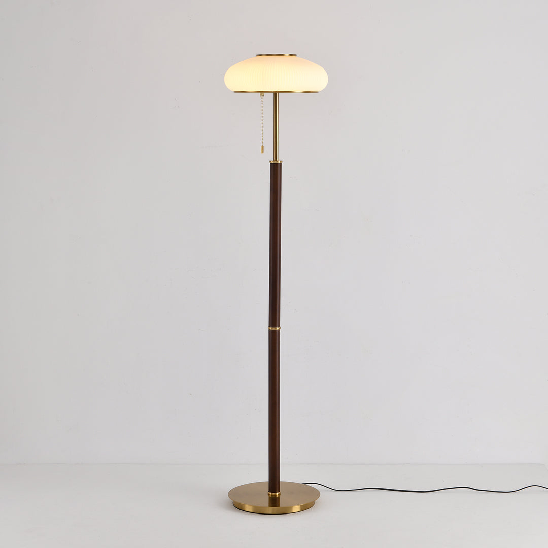 Arvia Floor Lamp - Vakkerlight