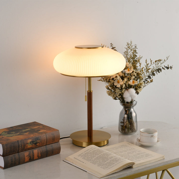 Arvia Table Lamp - Vakkerlight