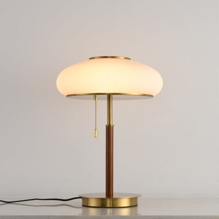 Arvia Table Lamp - Vakkerlight