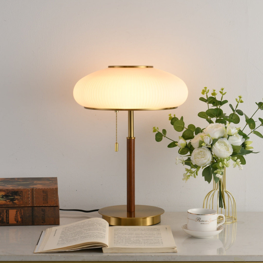 Arvia Table Lamp - Vakkerlight